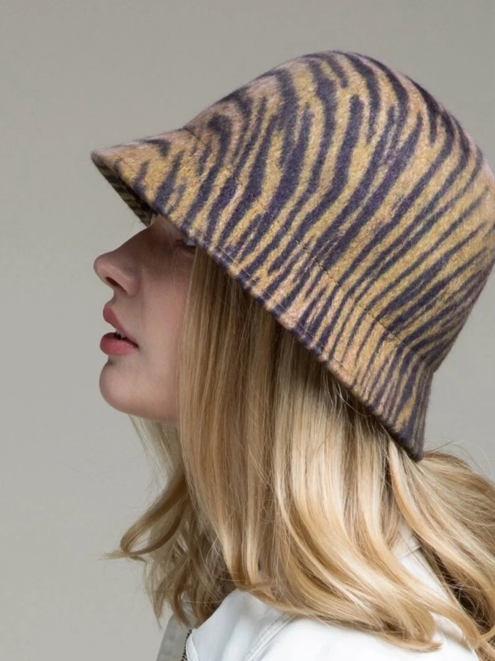 Animal Print Bucket Hat - Brown Tiger Pattern
